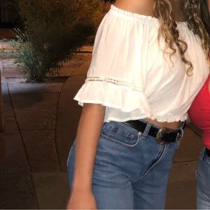 M forever 21 off-the-shoulder blouse